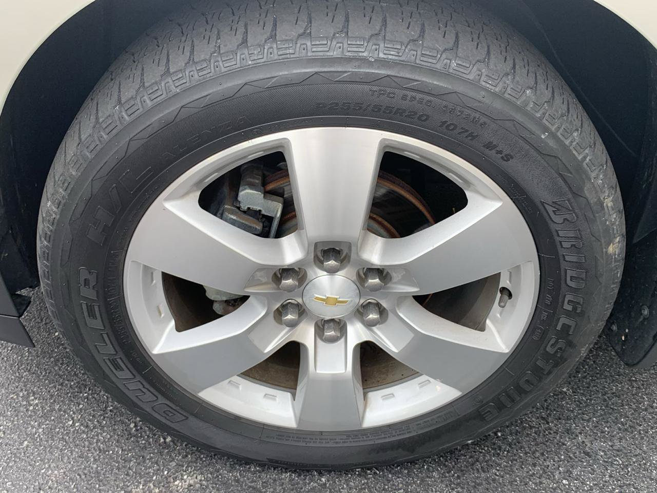 Used 2015 Chevrolet Traverse LTZ AWD/4WD image 35