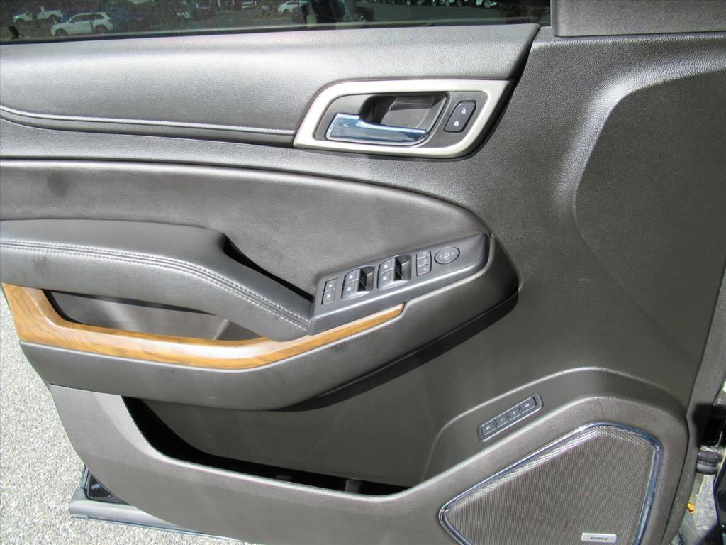 Used 2019 GMC Yukon XL Denali w/ Denali Ultimate Package image 21