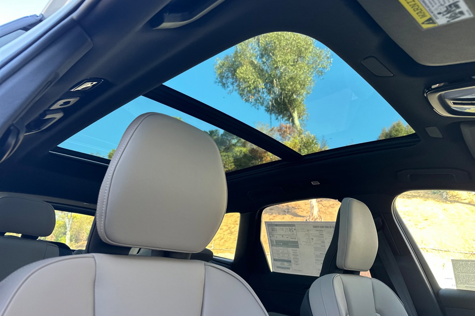 New 2026 Volvo XC60 B5 Plus w/ Climate Package image 14