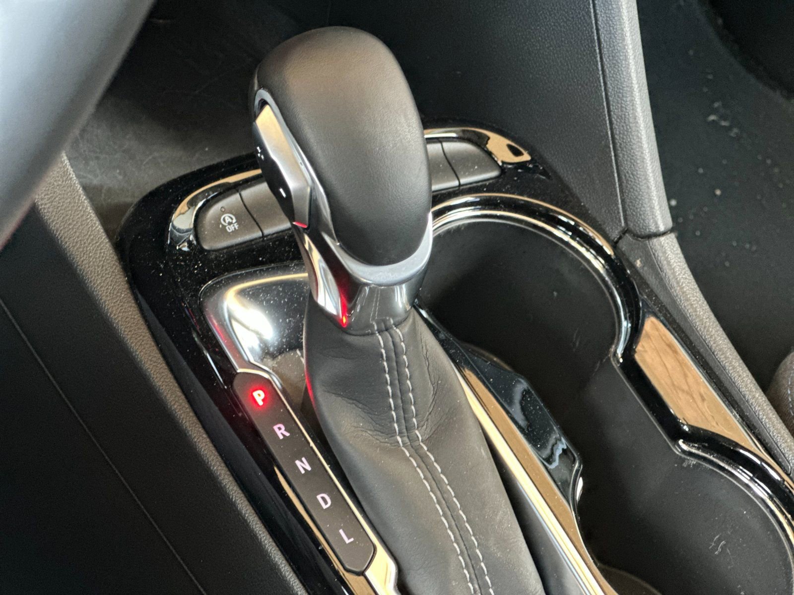 New 2025 Buick Encore GX Sport Touring image 21