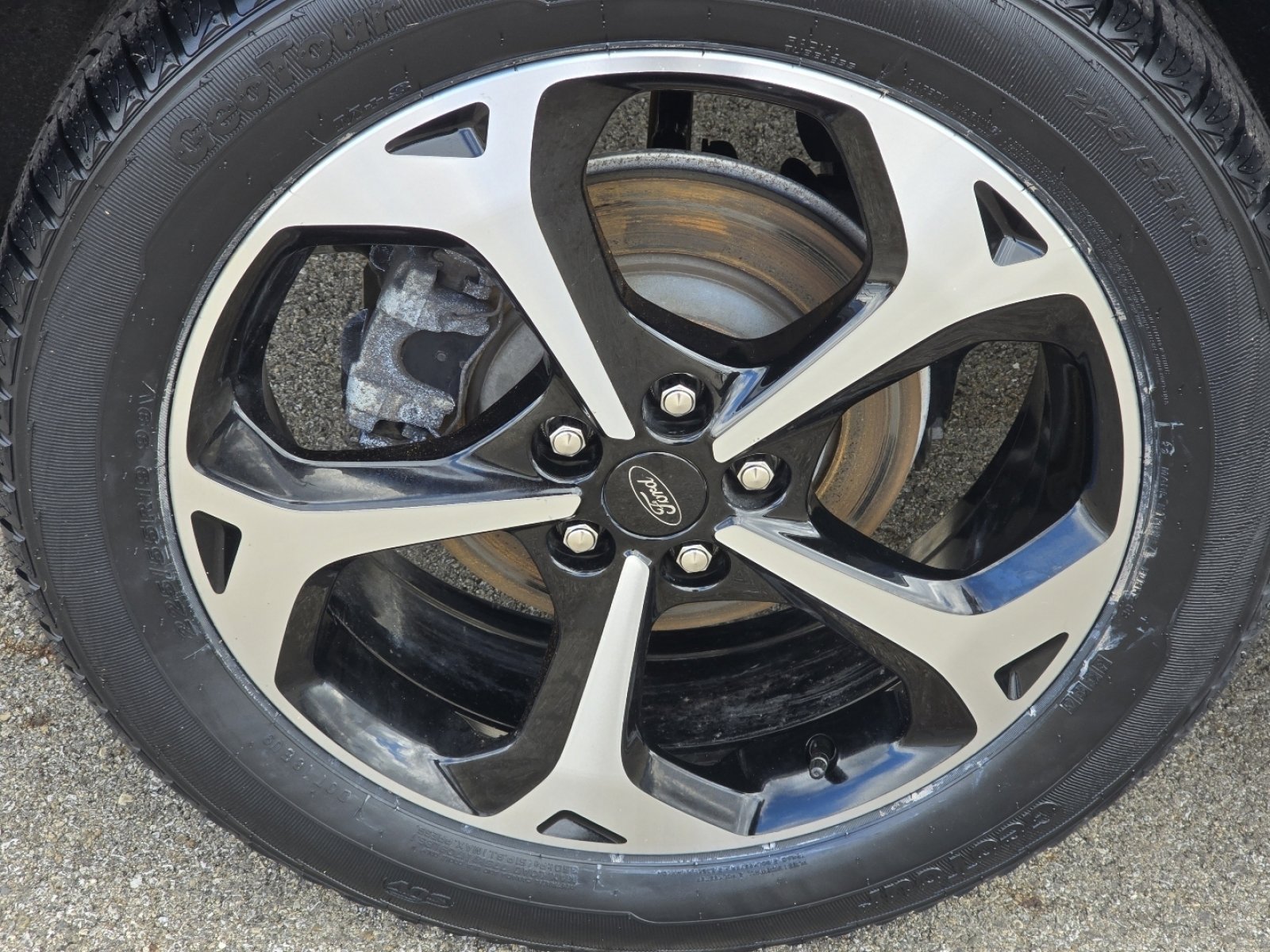 Used 2023 Ford Escape ST-Line Elite w/ Premium Technology Package image 10