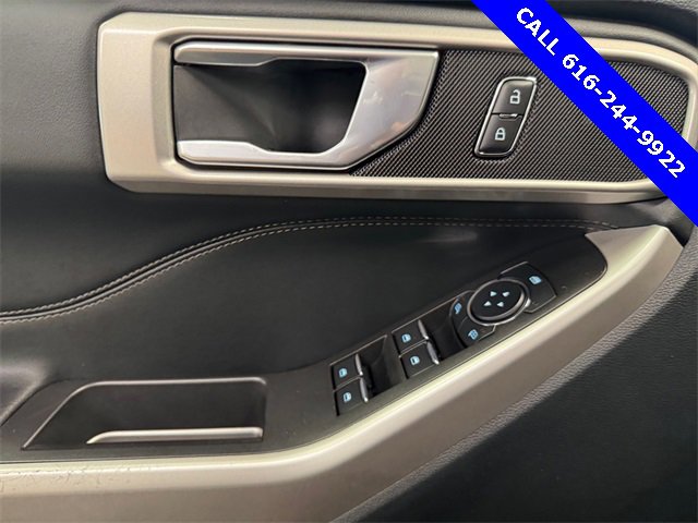Used 2023 Ford Explorer XLT w/ Equipment Group 202A image 12