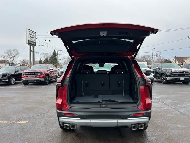 New 2026 Chevrolet Traverse Z71 w/ Enhanced Driving Package image 9