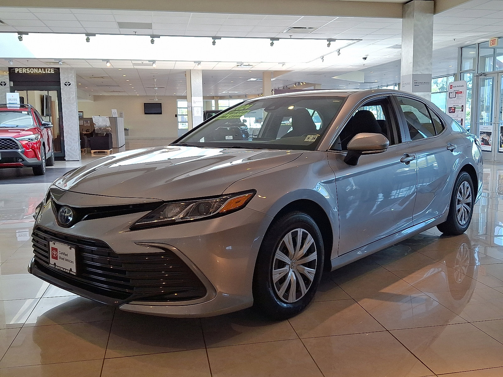 Certified 2024 Toyota Camry LE image 3