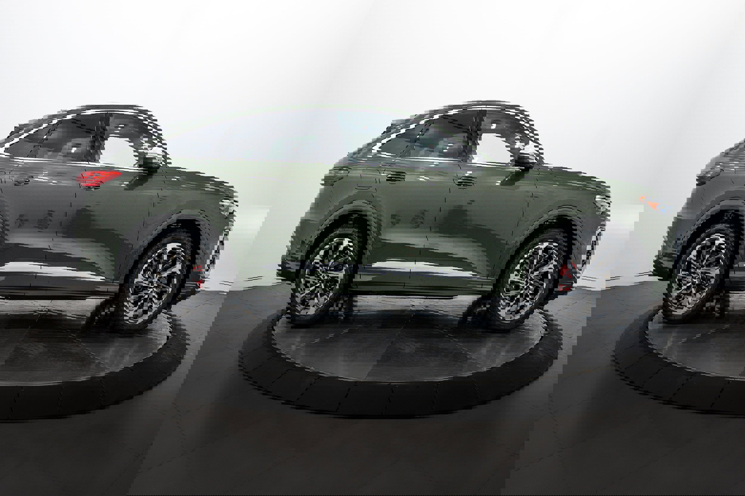 New 2025 Audi SQ5 Premium Plus image 3