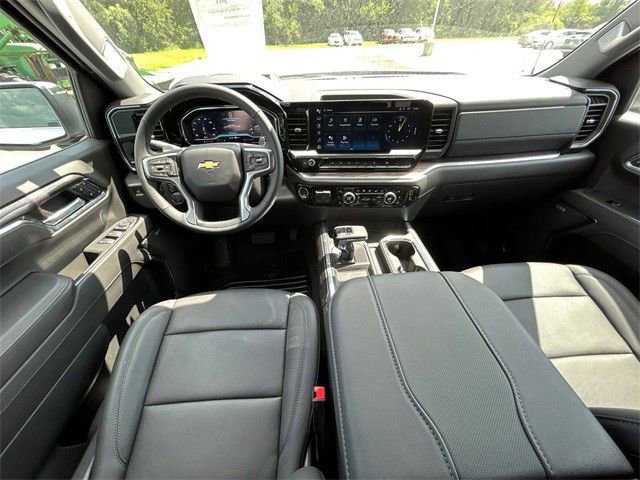 Used 2025 Chevrolet Silverado 1500 LTZ w/ Technology Package image 13
