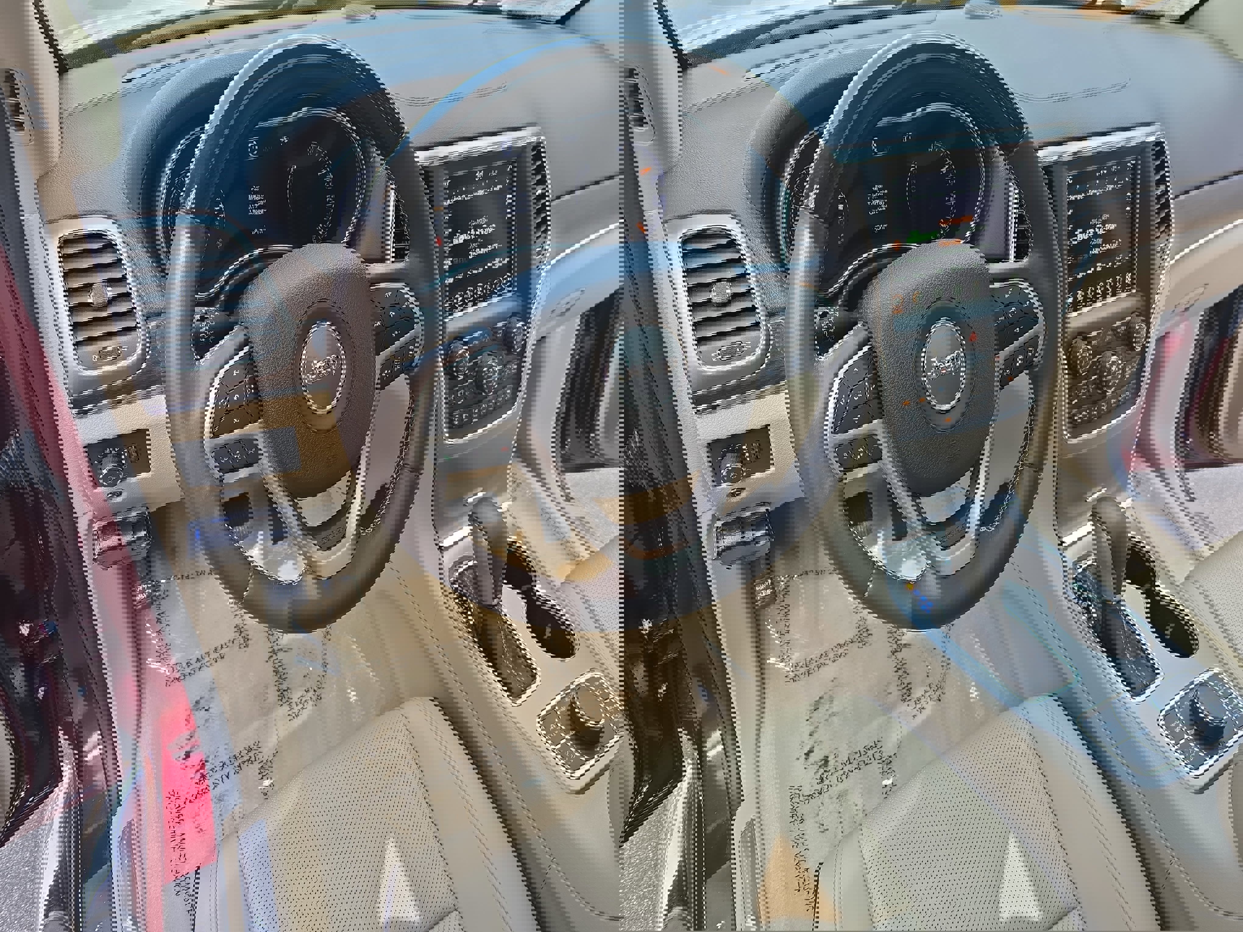 Used 2018 Jeep Grand Cherokee Overland image 17