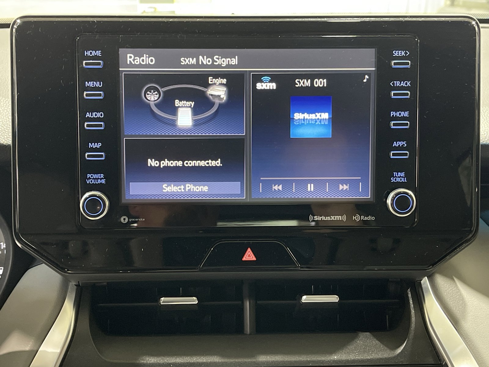 Used 2022 Toyota Venza XLE AWD/4WD image 23