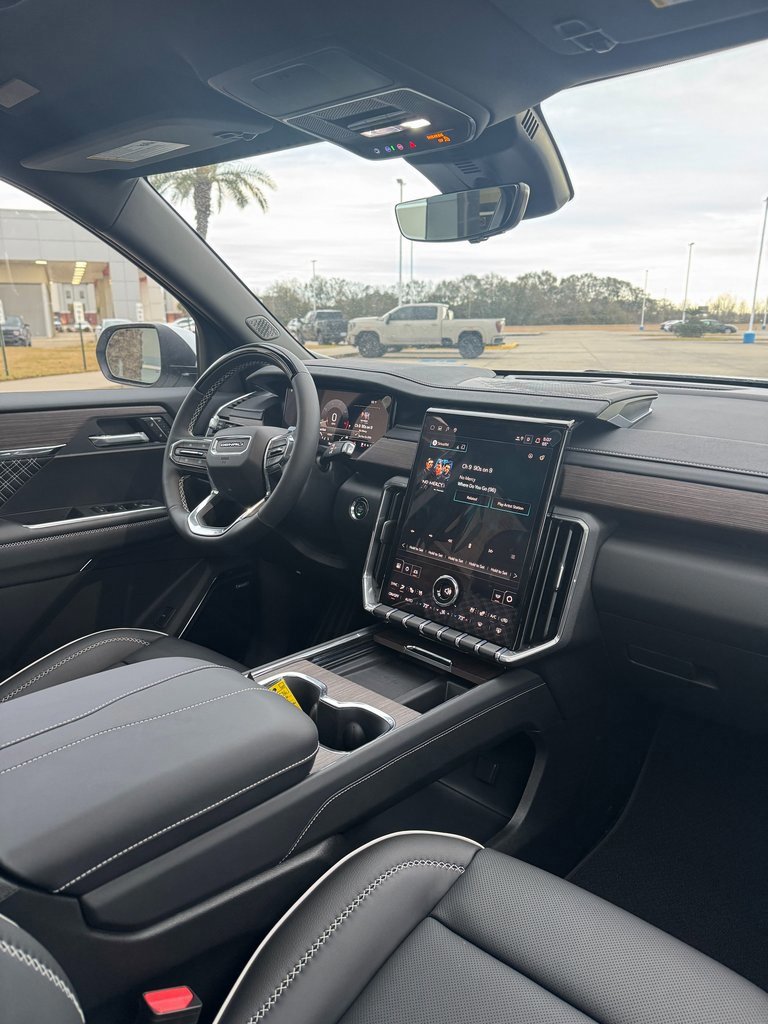 New 2026 GMC Acadia Denali w/ Super Cruise Package image 12