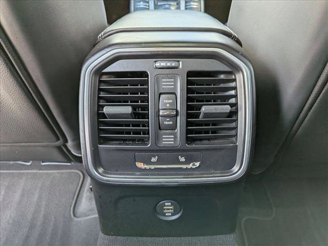 Used 2019 Porsche Macan S image 19