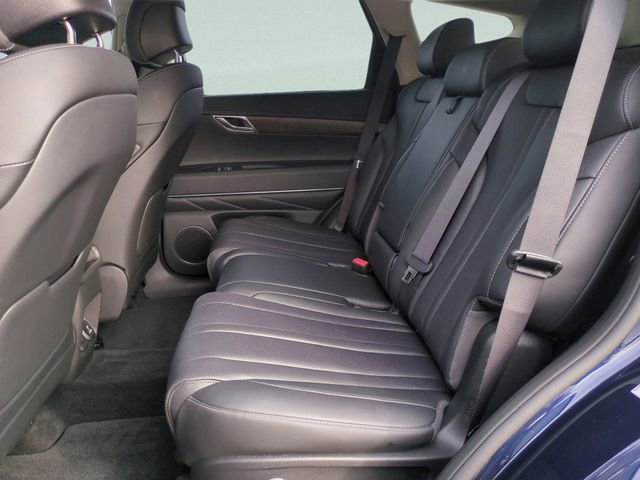 Certified 2025 Genesis GV80 2.5T Select image 4