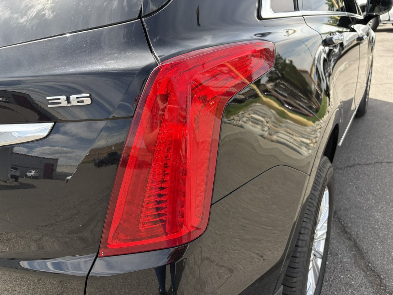 Certified 2018 Cadillac XT5 FWD image 45