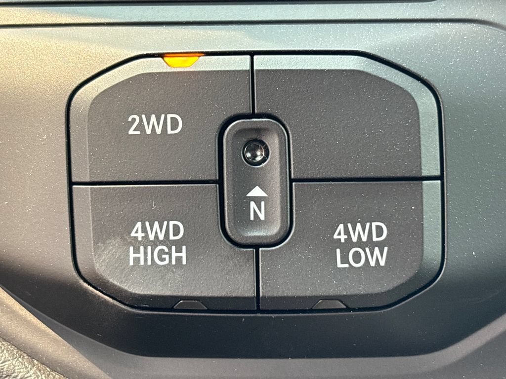 New 2026 RAM 3500 Big Horn AWD/4WD image 13