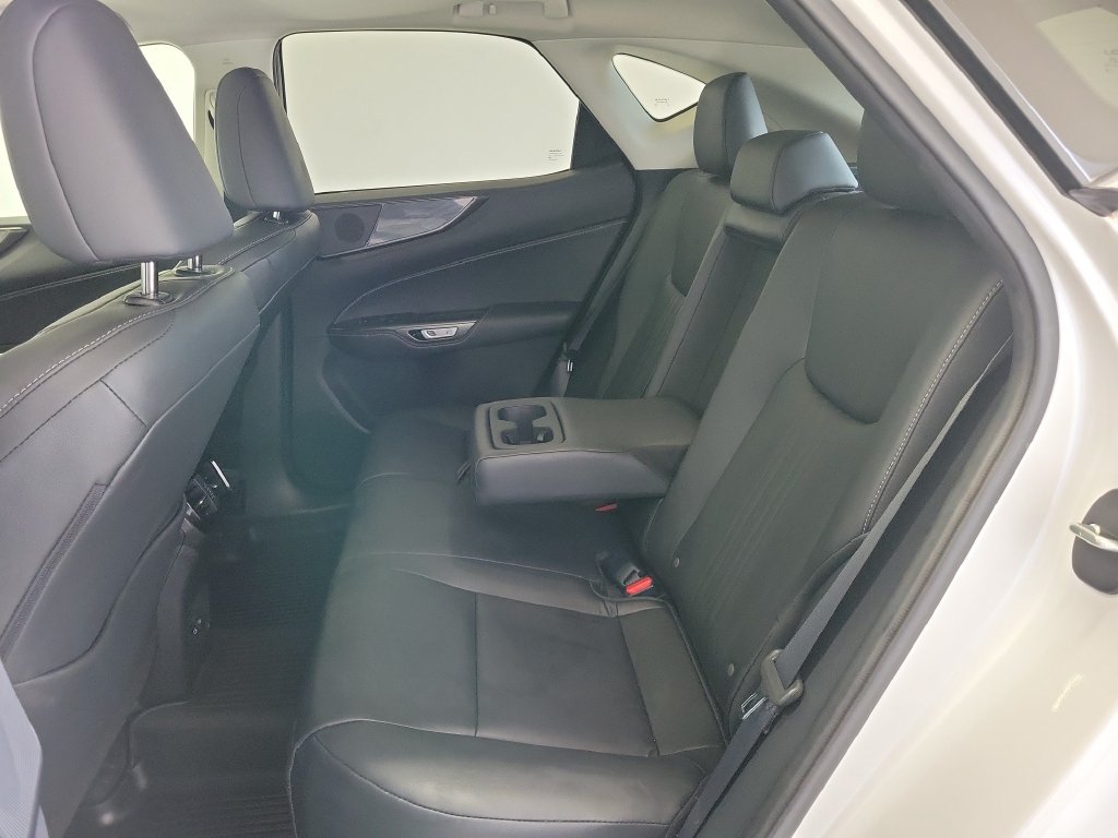 Used 2024 Lexus NX 250 FWD image 12