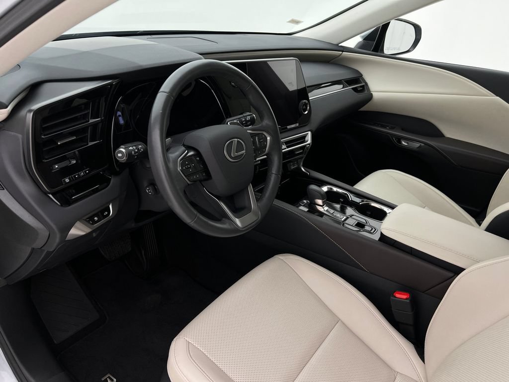 Certified 2024 Lexus RX 350 FWD w/ Technology Package image 12