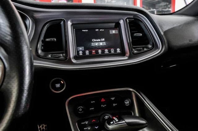 Used 2019 Dodge Challenger R/T w/ Cold Weather Group image 21