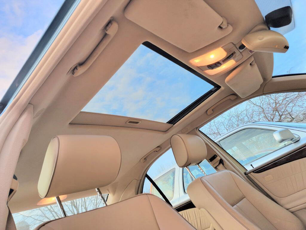 Used 2001 Mercedes-Benz E 320 E 320 4dr Sedan image 27