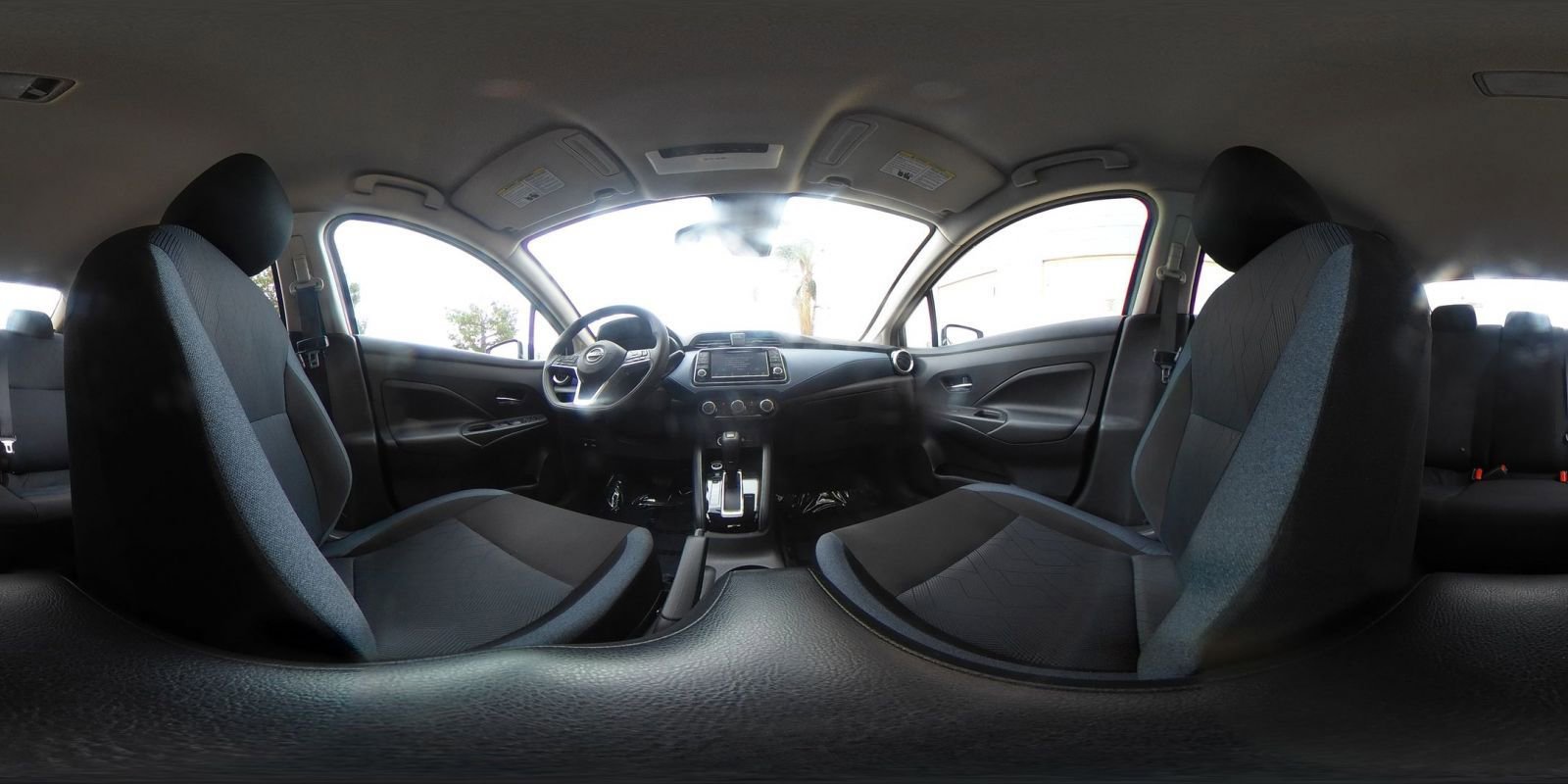 Used 2025 Nissan Versa SV FWD image 41