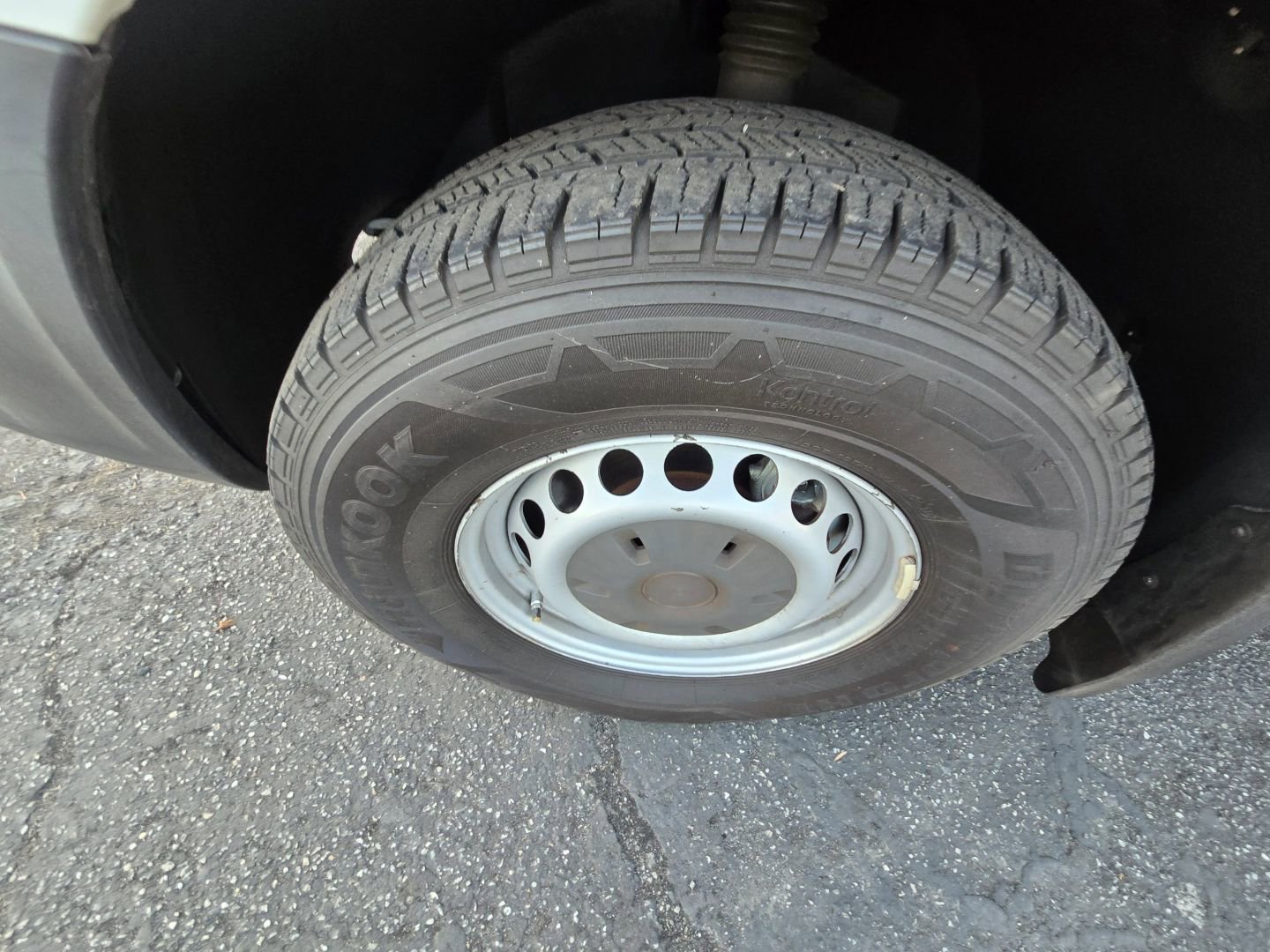 Used 2017 Mercedes-Benz Sprinter 2500 image 24