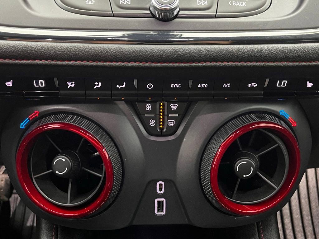 Used 2021 Chevrolet Blazer RS FWD image 28