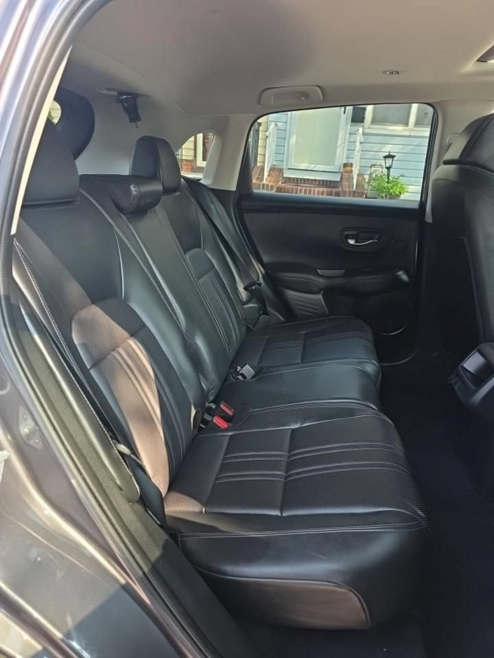 Used 2024 Honda HR-V EX-L image 15