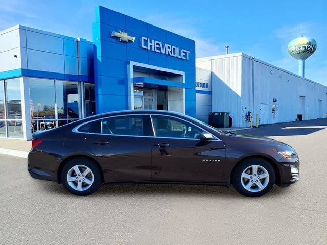 Used 2020 Chevrolet Malibu LS FWD image 2