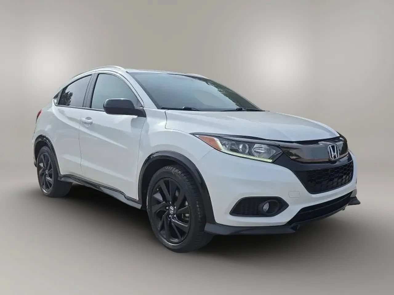 Used 2021 Honda HR-V Sport image 3