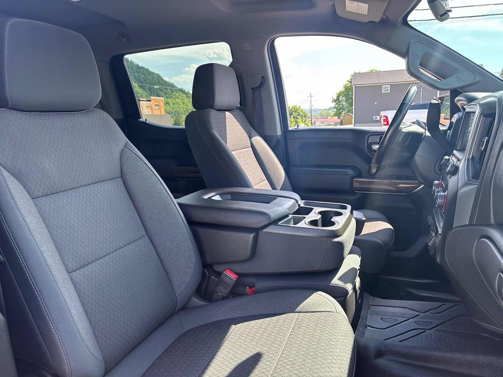Used 2019 Chevrolet Silverado 1500 RST AWD/4WD image 30
