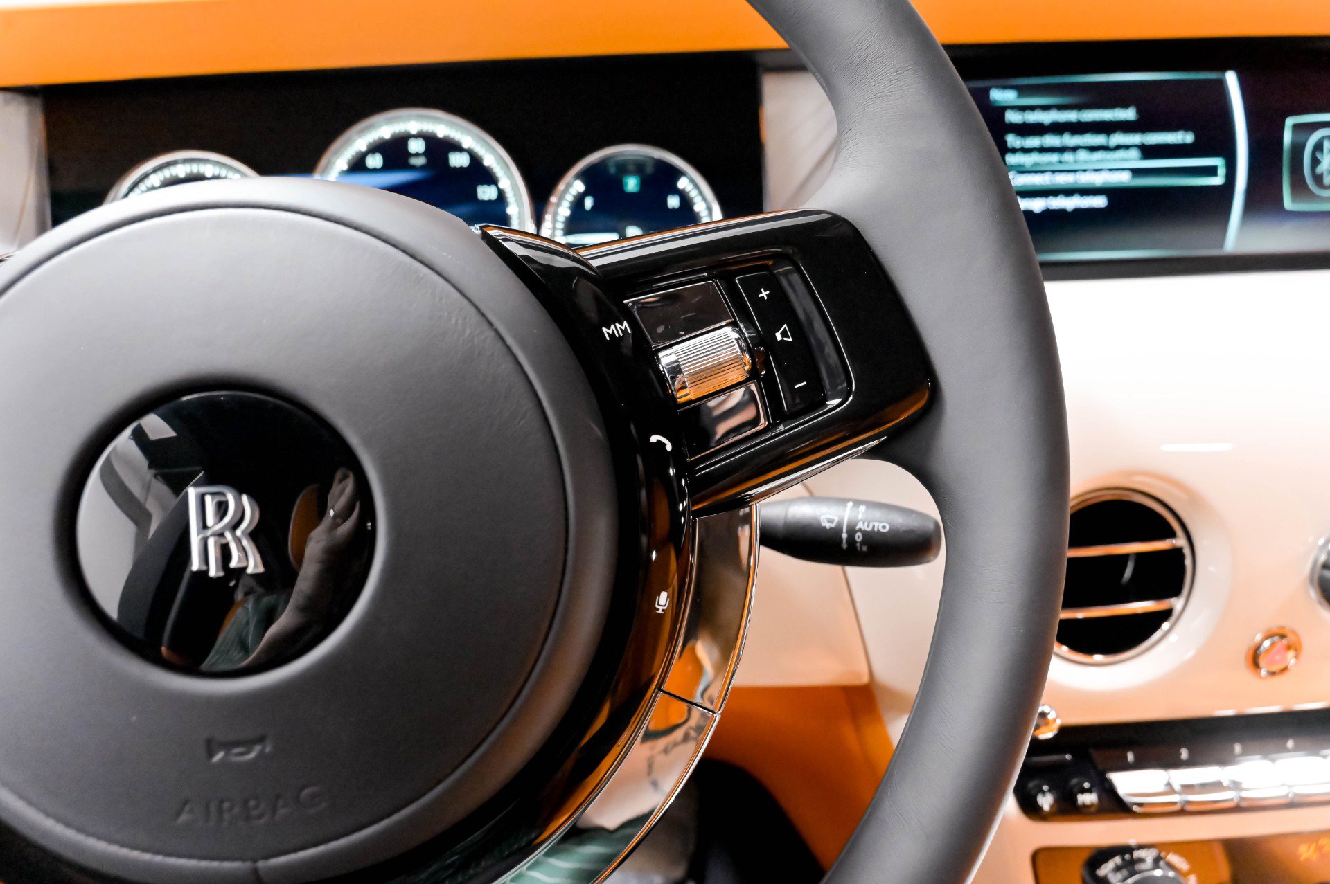 Used 2022 Rolls-Royce Phantom Sedan w/ The Phantom Package RWD image 83