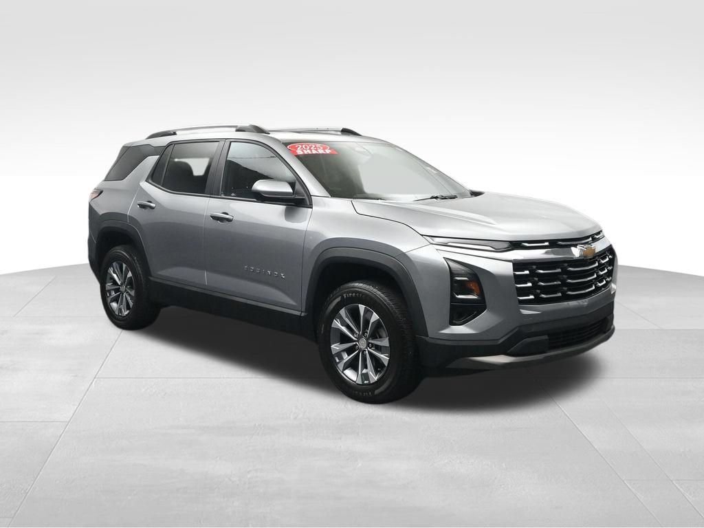 Used 2025 Chevrolet Equinox LT w/ Convenience Package II FWD image 7
