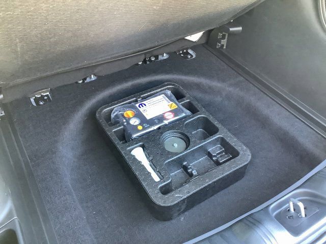 Used 2023 Jeep Compass High Altitude w/ Driver Assist Group I image 31