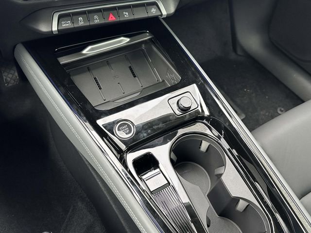 New 2026 Audi Q3 quattro 2.0T image 12