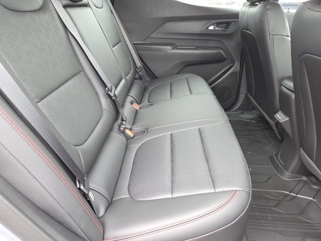 New 2027 Chevrolet Bolt RS w/ LPO, All-Weather Package FWD image 24