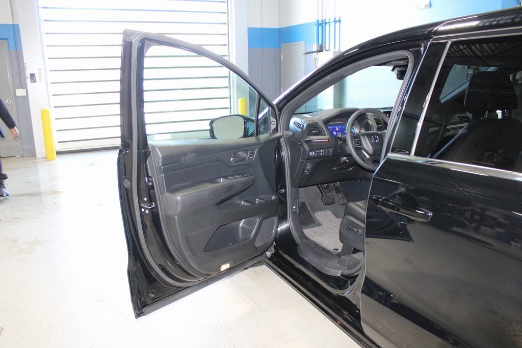 Used 2023 Honda Odyssey Sport image 6