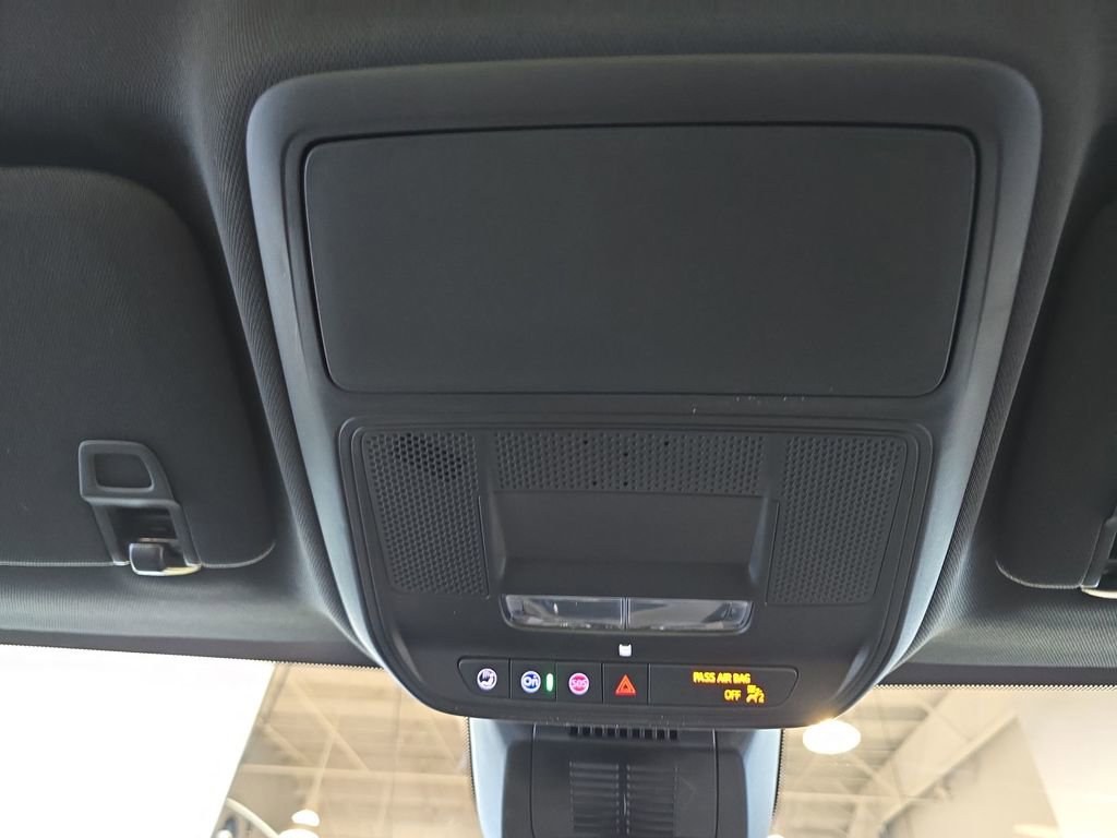 New 2025 Chevrolet Equinox LT image 20