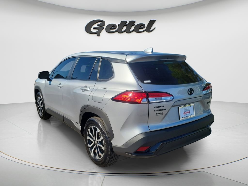 Used 2024 Toyota Corolla Cross S AWD/4WD image 14