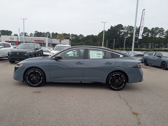 New 2026 Nissan Sentra SR w/ Floor Mat Package FWD image 6