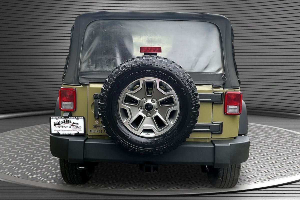 Used 2013 Jeep Wrangler Sport AWD/4WD image 5