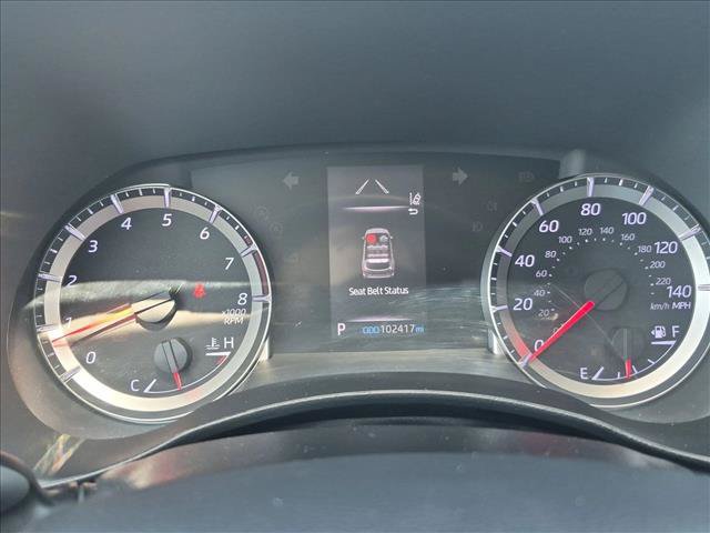 Used 2021 Toyota Highlander L FWD image 11
