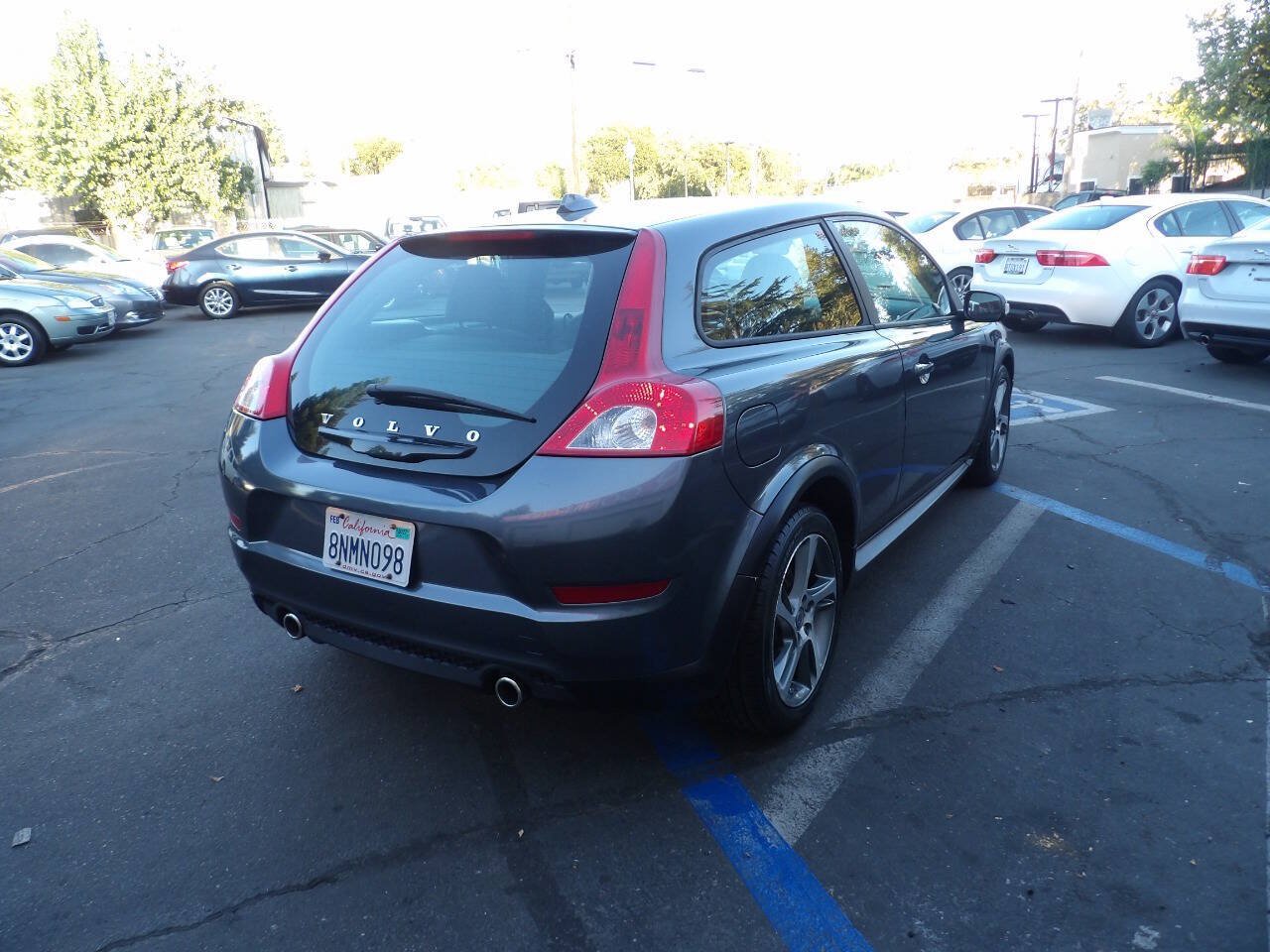Used 2013 Volvo C30 FWD image 3