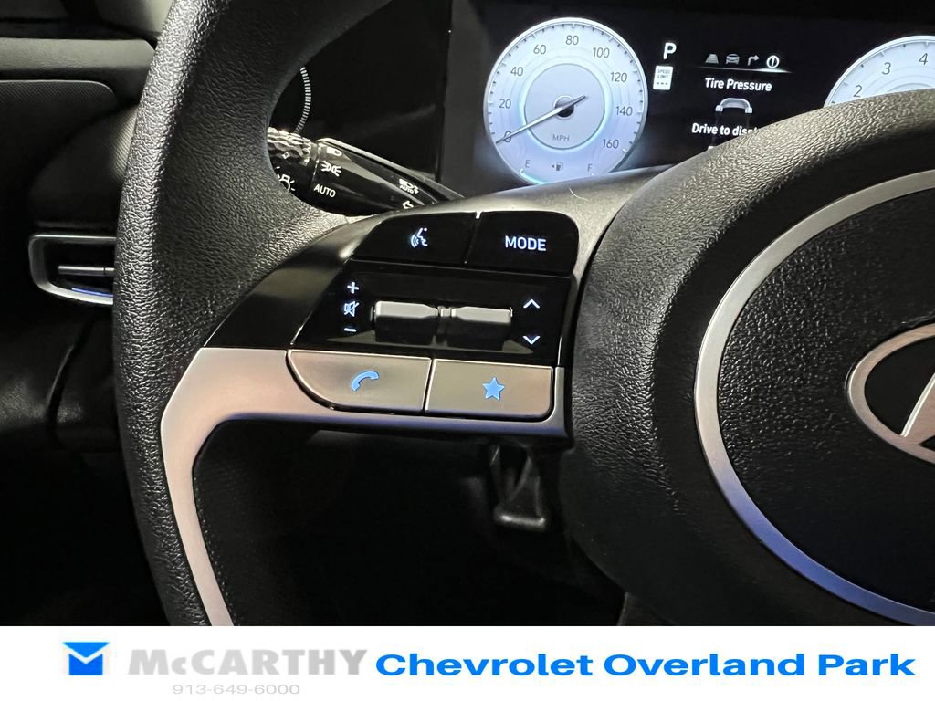 Used 2024 Hyundai Elantra SEL FWD image 14