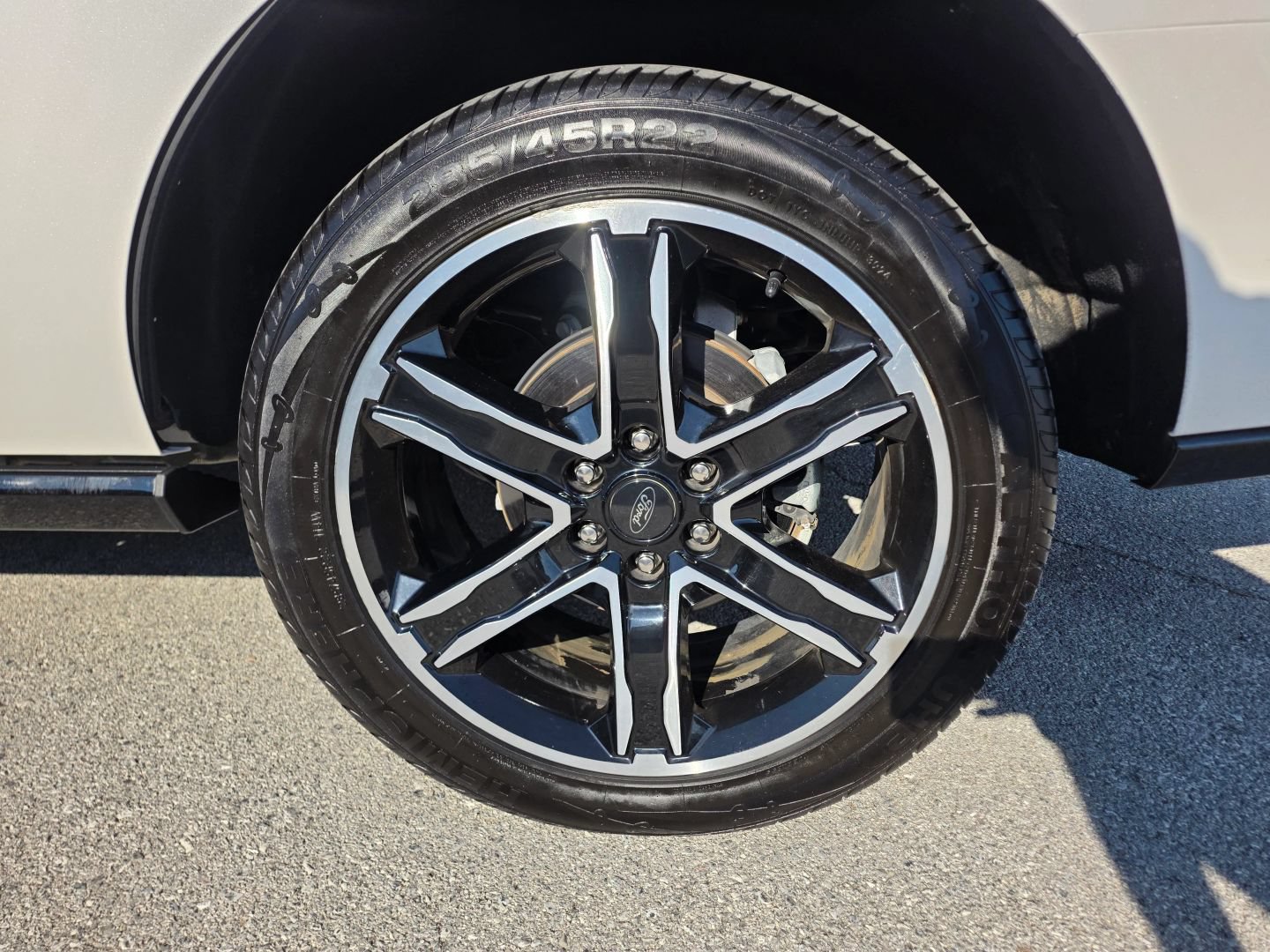 Used 2019 Ford Expedition Limited w/ Equipment Group 303A AWD/4WD image 48