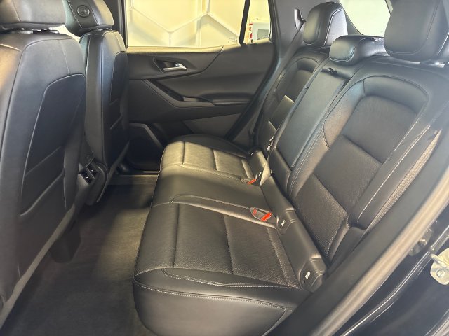 Used 2026 Chevrolet Equinox LT w/ Convenience Package II AWD/4WD image 17