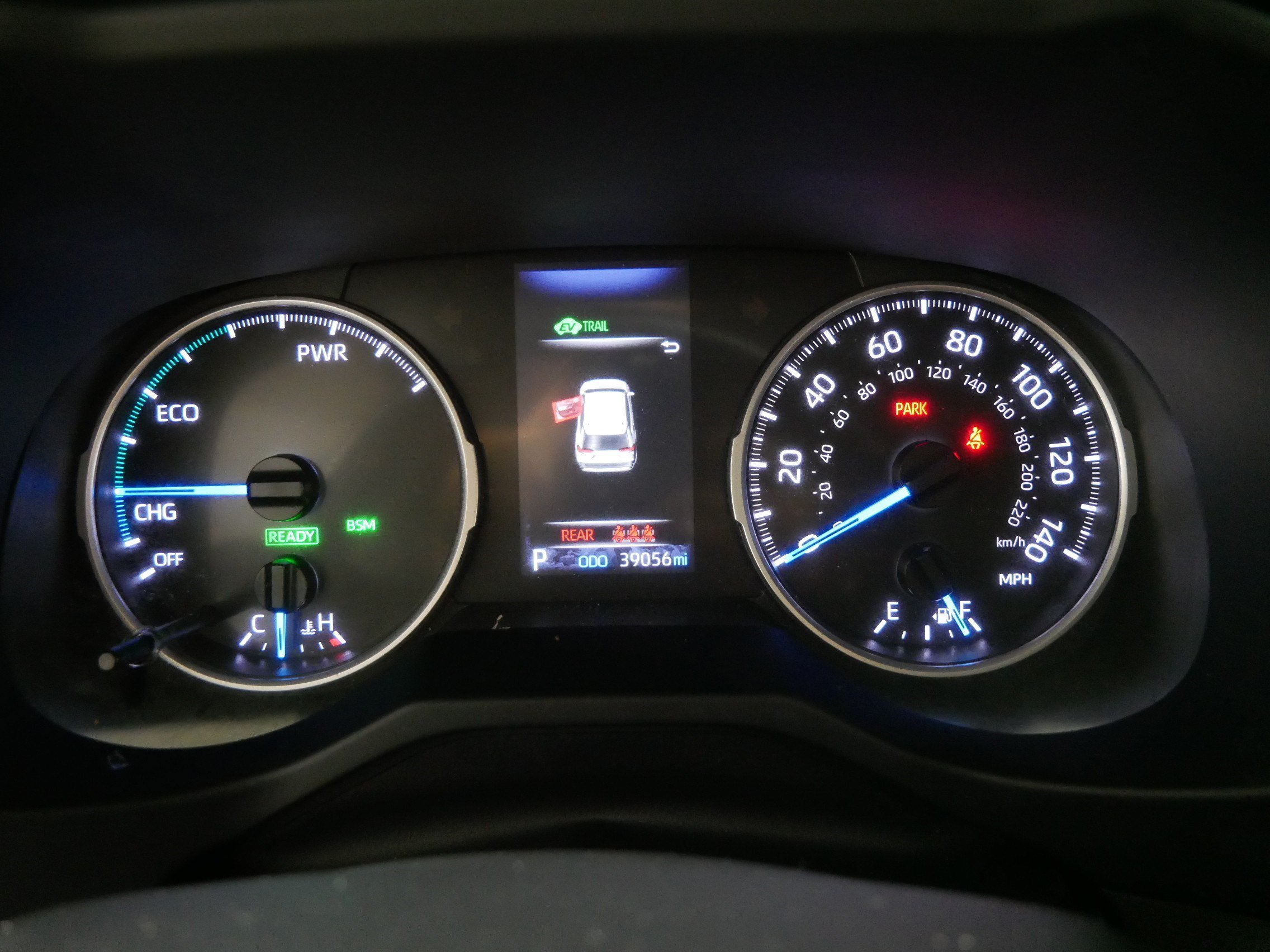 Used 2021 Toyota RAV4 XLE Premium AWD/4WD image 21