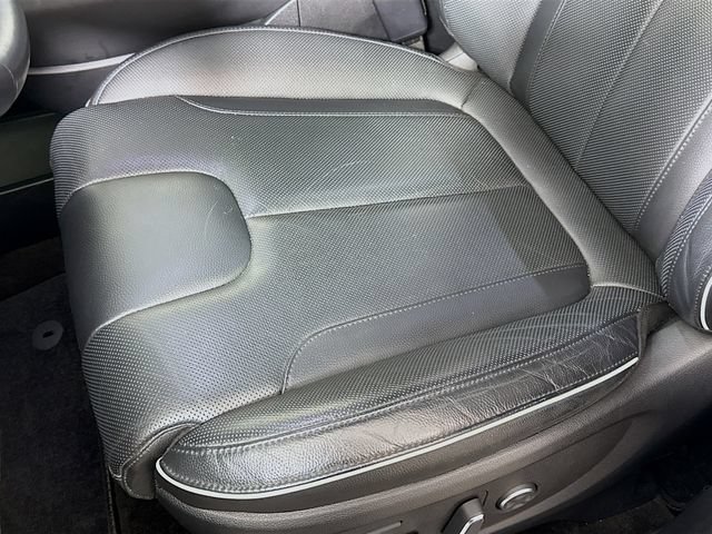 Used 2023 Hyundai Palisade Limited AWD/4WD image 22