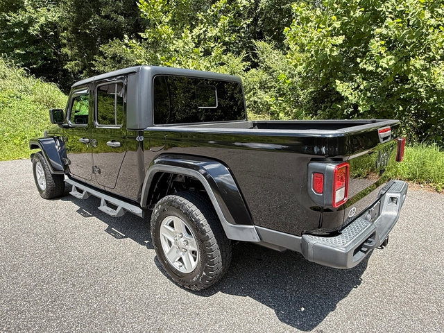 Used 2021 Jeep Gladiator Sport AWD/4WD image 9