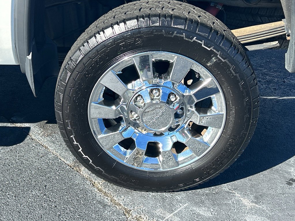 Used 2019 GMC Sierra 2500 Denali w/ Duramax Plus Package AWD/4WD image 34