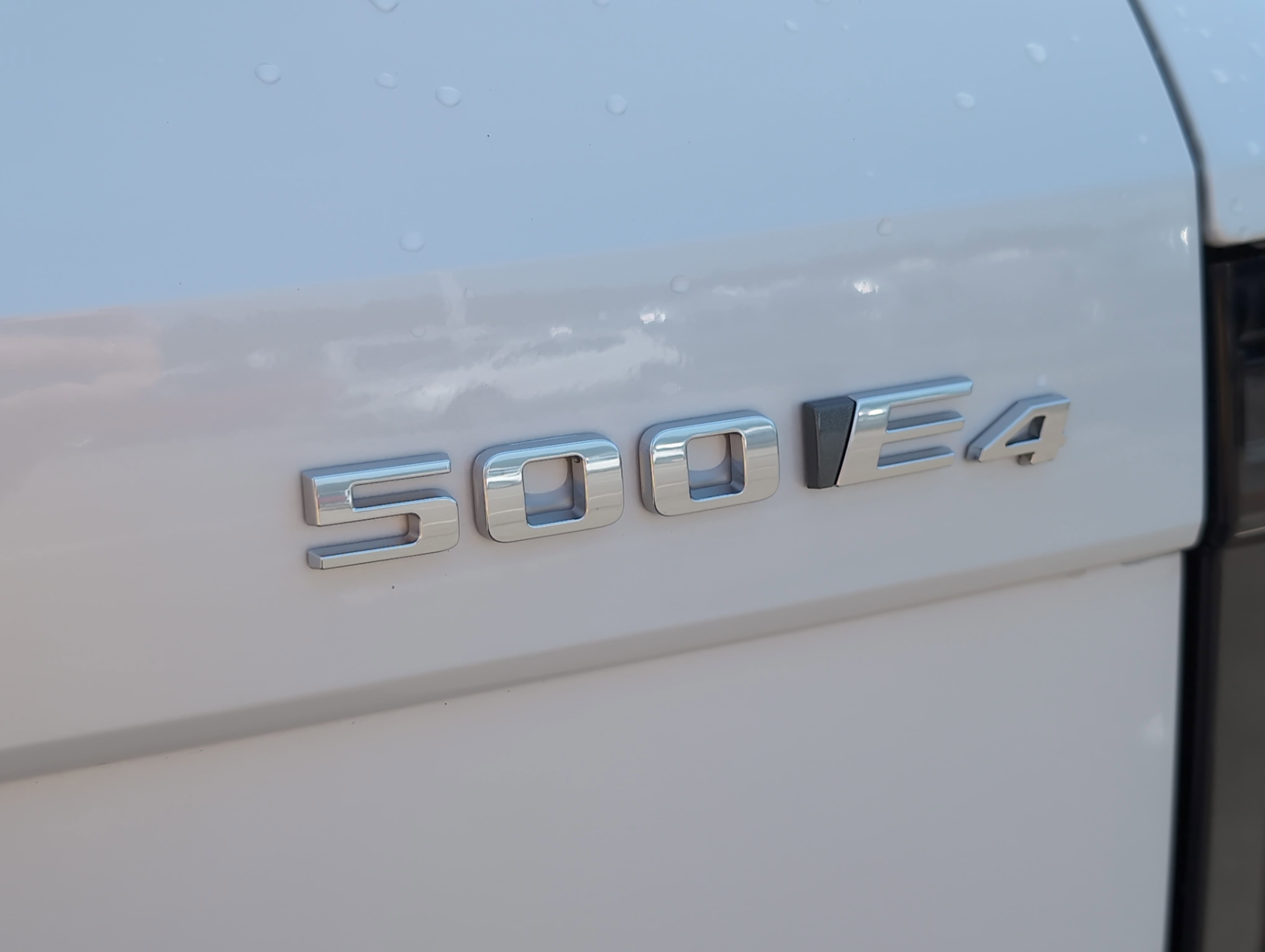 New 2025 Cadillac Optiq Luxury 1 image 34