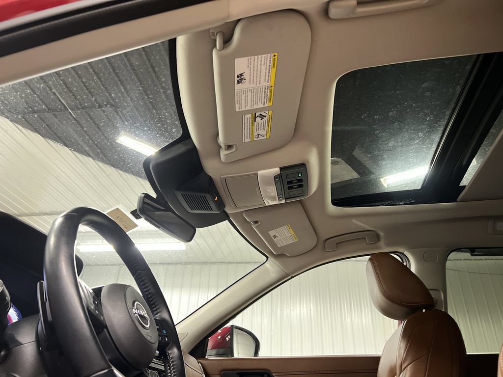 Used 2023 Nissan Pathfinder Platinum AWD/4WD image 30