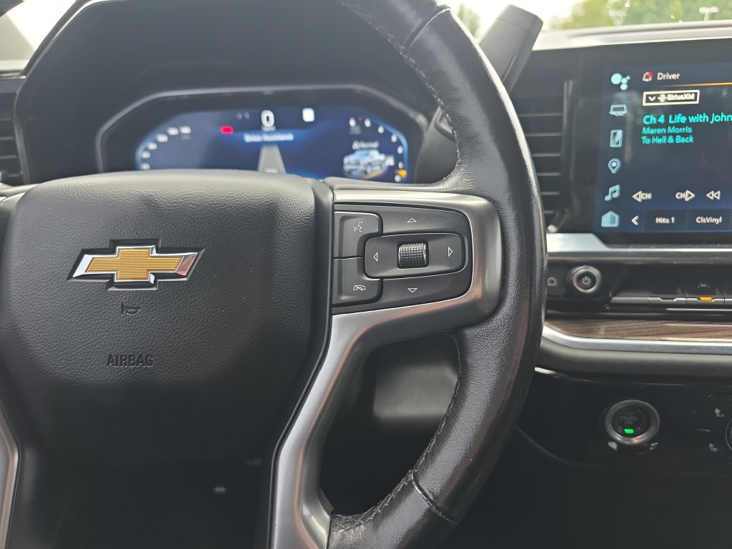 Used 2022 Chevrolet Silverado 1500 LT w/ Z71 Off-Road Package AWD/4WD image 29